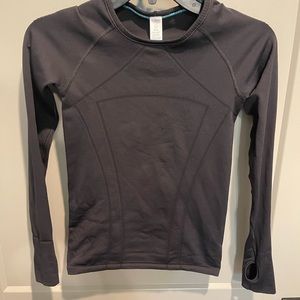 IVIVVA Long-sleeve Tee black top size 10 maybe worn once